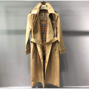 Burberry Yeni Sezon Trençkot Bej